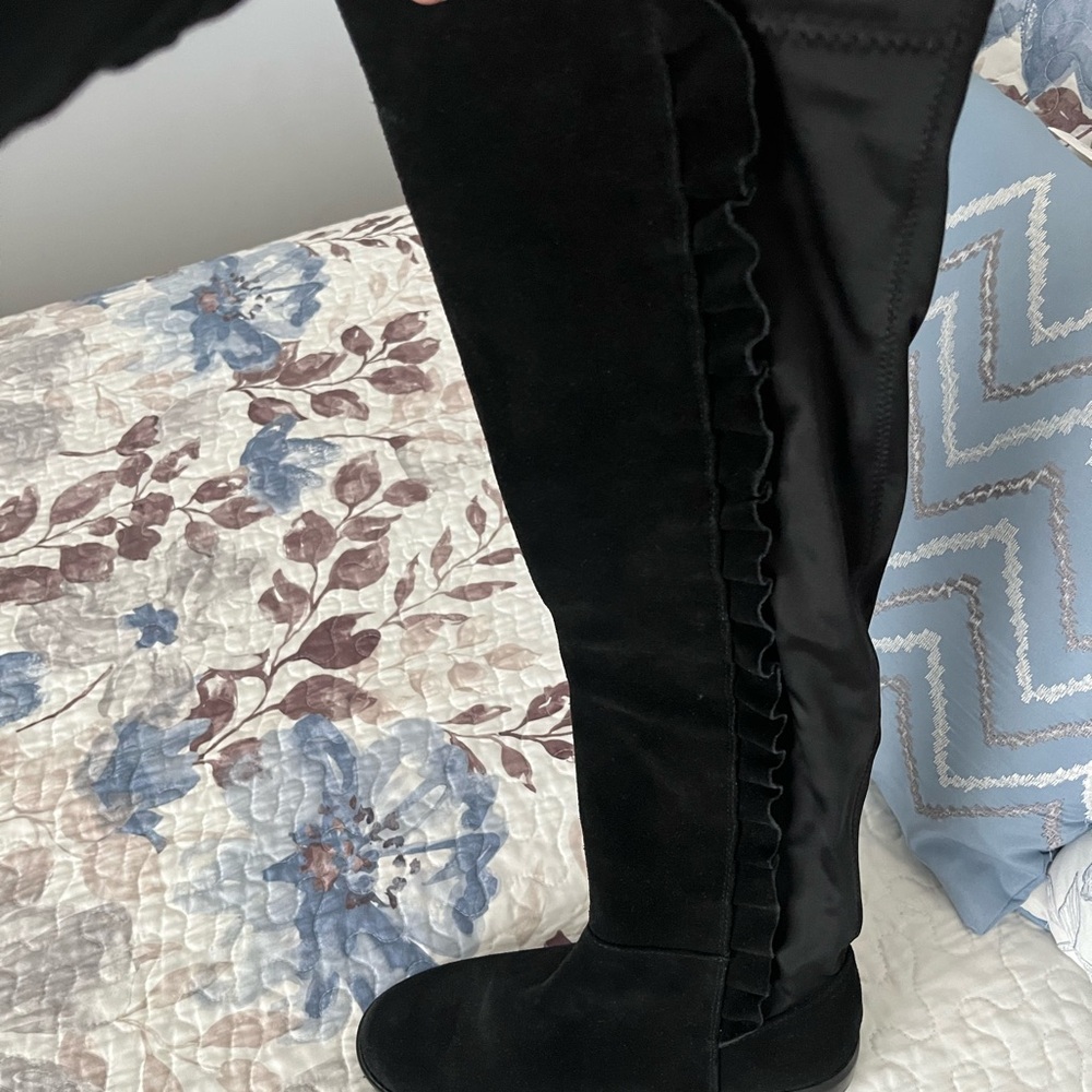 Black Over-the-Knee Women's Boots